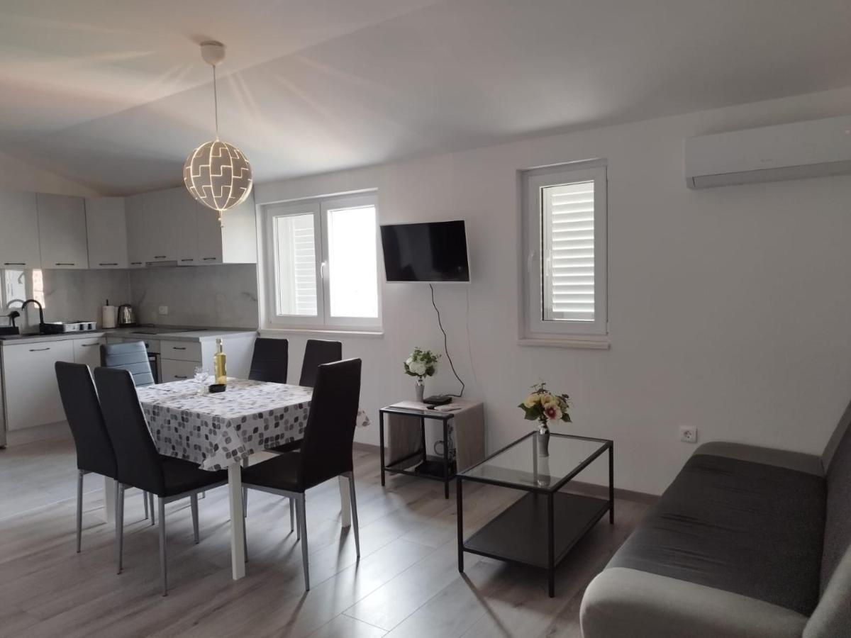 Apartmani Triva 1 Сплит Экстерьер фото
